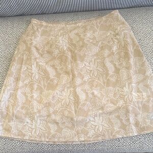Chic Floral Tan Mini Skirt